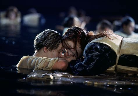 titanic jack pouvait il réellement survivre s il avait été sur la planche avec rose elle