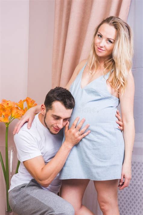 Pregnant Woman And Her Husband Stock Image Image Of Female Happy 102994491