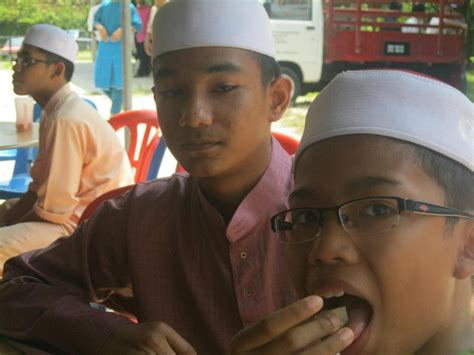 Yayasan islam kelantan (yik) menjunjung MAJLIS SAMBUTAN HARI RAYA 2012 MTQ 4 ~ MAAHAD TAHFIZ AL ...