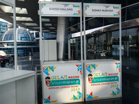 Mr diy ke kaison duduk berjam jam pon takpe ada je benda nak yang dibeli. Cara Pasang Wallpaper Siap Gam - Carles Pen