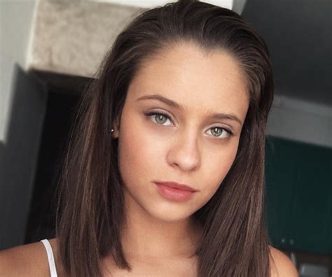 Daniela melchior is a celebrity actress who was born on november 1st in the year 1996 in portugal. Daniela Melchior tem um novo look | SELFIE