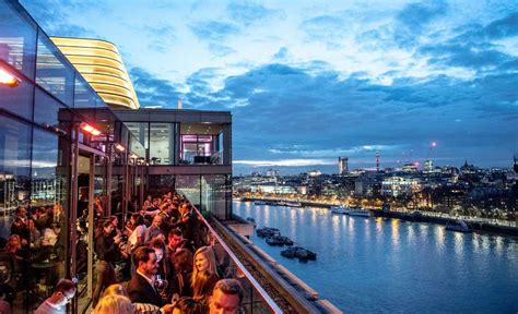 The Best Rooftop Bars Around The World The Light Brigade