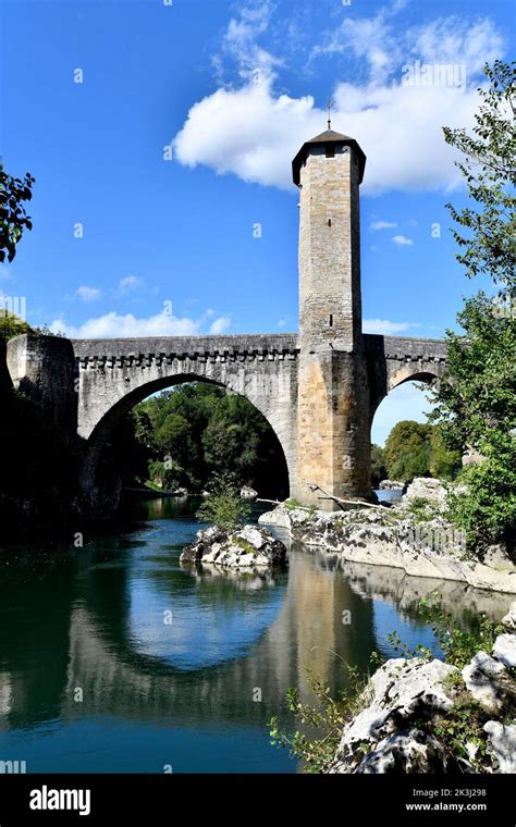 The Old Roman Bridge Orthez France Stock Photo Alamy