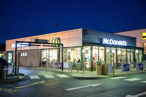 Mother Claims Mcdonalds Fat Shamed Daughter Over Six Burger Order