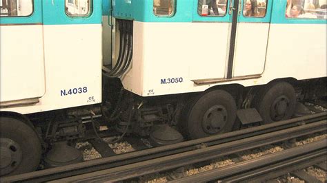 Train With Rubber Wheels Paris Metro Youtube