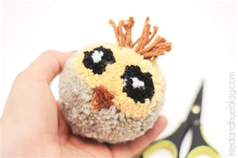 How To Make A Diy Owl Pom Pom Diy Candy