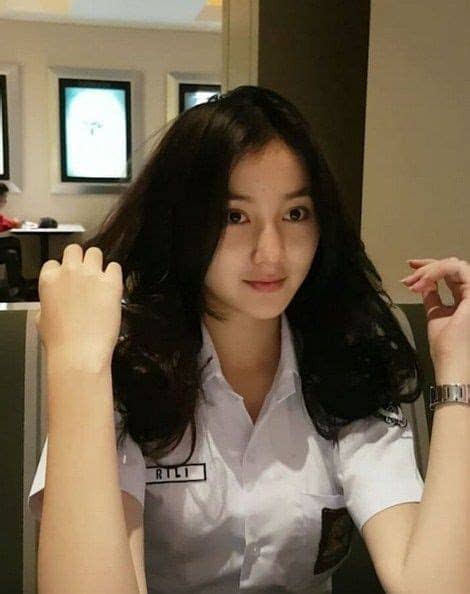 Nonton video bokep gratis video bokep yang diperankan maupun yang dilakukan berhubungan dengan negara jepang yang khas dengan gadis cantik kulit putih, eksekusi. Rili Herdalda Siswi SMA UPI Bandung. Namanya sempat ...