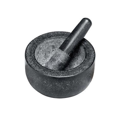 Most importantly, this use of mortar and pestle is only possible due to the unique dimensions, material quality and texture of mortar and pestle. Avanti Mortar and Pestle 20cm | Chef Shop