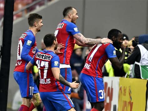 După prima repriza eram gata să bag mâna în foc că. FOTBAL:STEAUA BUCURESTI-CFR CLUJ, PLAY OFF LIGA 1 ORANGE ...