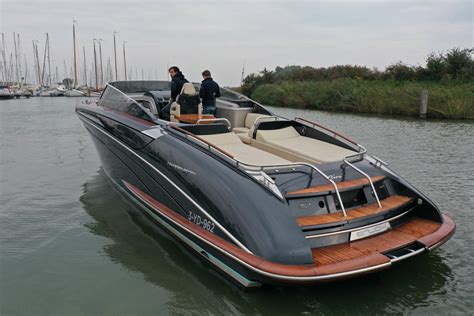 Riva Rivarama 44 Super Lengers Yachts Luxury Yacht Dealer Europe