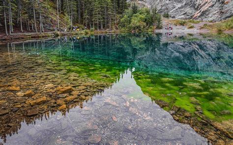 Best Time To See Grassi Lakes In Banff And Jasper National Parks 2024