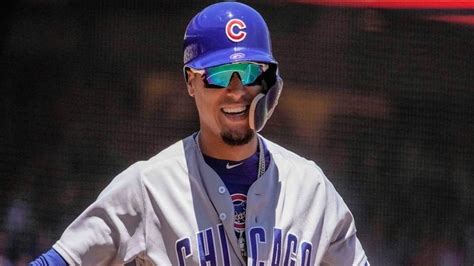 Ednel javier báez, nicknamed el mago, is a puerto rican professional baseball shortstop for the chicago cubs of major league baseball. Chicago Cubs: Javy Baez wins his first Gold Glove Award ...