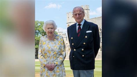 Prince philip of greece and prince of denmark, paid a visit on aug. Queen Elizabeth, Prince Philip celebrate 73rd wedding ...