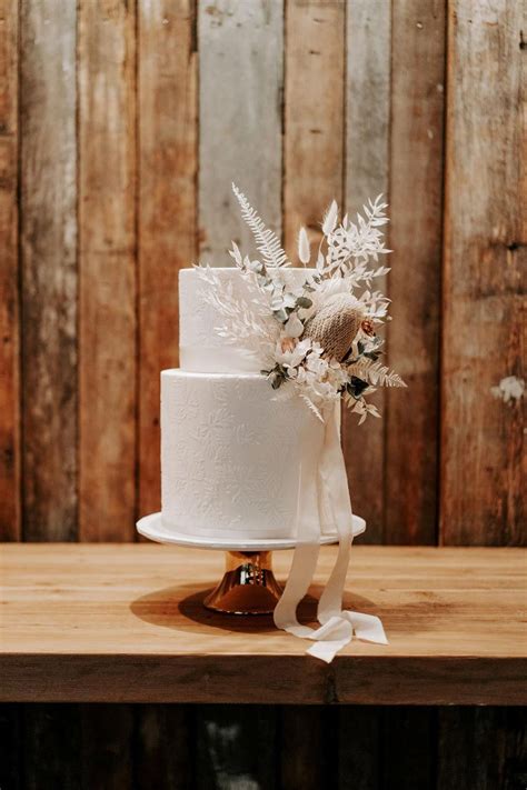 20 Beautiful Rustic Boho Wedding Cakes Boho Wedding Cake Wedding