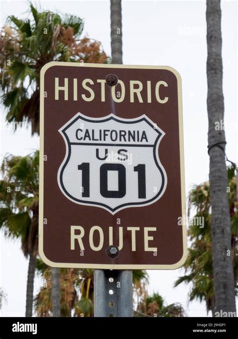 Us Route 101 Sign In Encinitas Ca Stock Photo Alamy