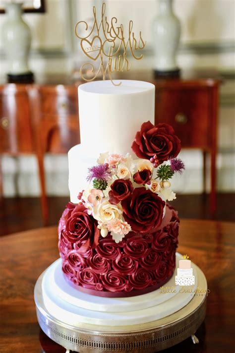 Sale35 $45 off orders $399+丨code: Burgundy colour palette wedding cake - Little Buttercup Cakery