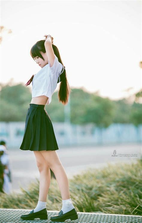 🍑—𝐦𝐨𝐜𝐡𝐢𝐝𝐚𝐝𝐝𝐲 School Girl Japan Girl Poses Cute Japanese Girl