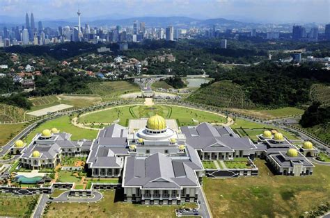 Istana Nurul Iman The Largest Palace In The World