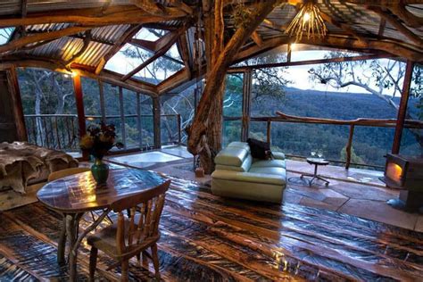 Treehouse Sanctuary With Unbelievable Views Over The Blue Mountains