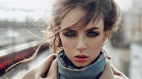 Wallpaper Georgy Chernyadyev Wanita Menghadapi Si Rambut Coklat Mata Biru Smoky Eyes