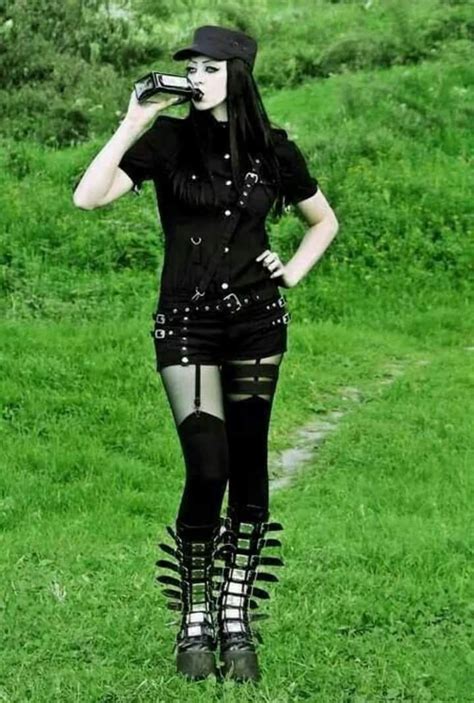 Pin By Gothic Star On Womens Gothic Fashion 1 Gothic Fashion Women Fashion Dark Fashion