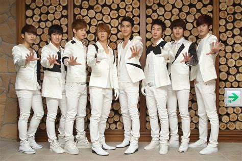 Became popular for singing in original soundtracks for korean drama. Lagu & Muzik Video Terbaru Super Junior-M, Swing Lebih ...
