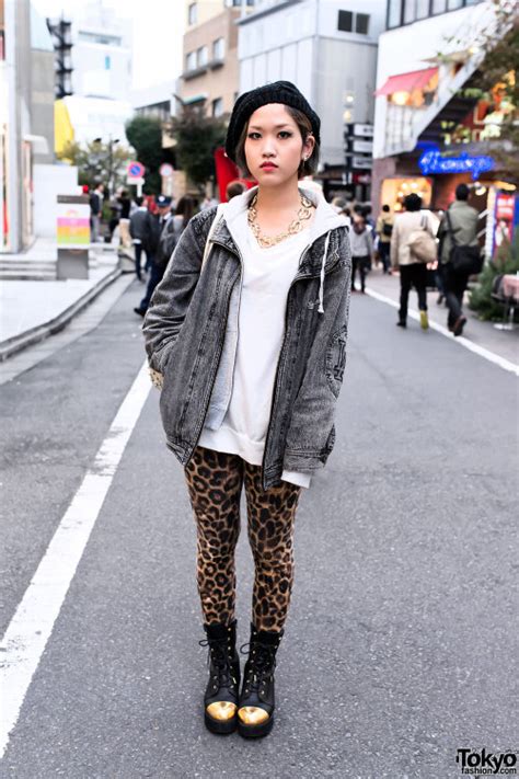 20 Year Old Beautician On Cat Street In Harajuku Tokyo Fashion