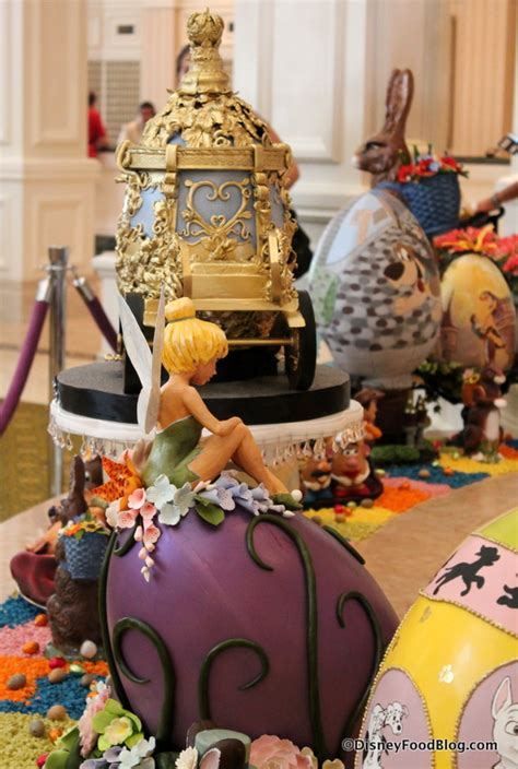 Photo Tour The 2015 Grand Floridian Resort Easter Egg Display In Walt
