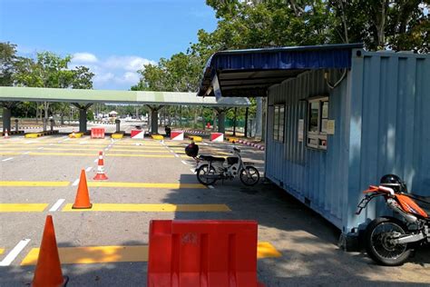 There are various parking options in klia. Long Term Car Park (LTCP), public parking at a rate of RM2 ...