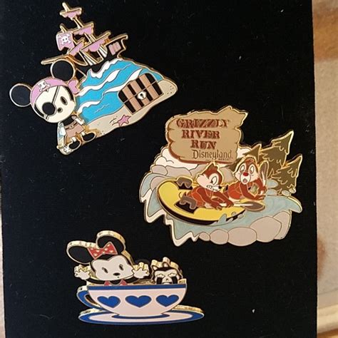 Disney Accessories Lot Of 3 Collectible Disney Pins Like New Poshmark