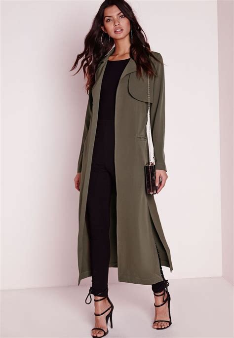Get The Light Layered Look This Season In Our Current Favourite Duster