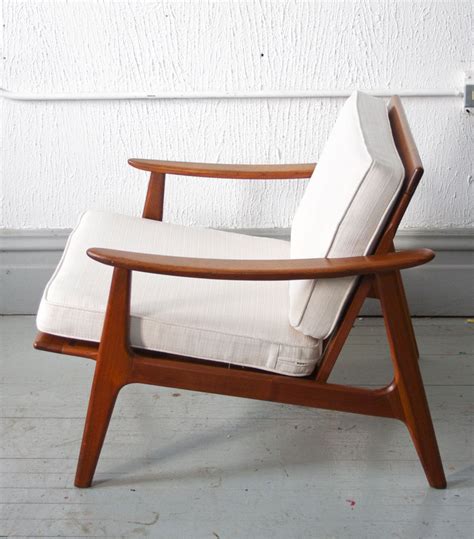 Mid Century Living Room Chairs Pimphomee