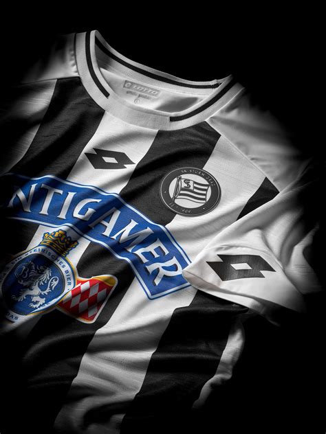 Последние твиты от sk sturm graz (@sksturm). Sturm Graz 2019-20 Lotto Home Kit | 19/20 Kits | Football ...