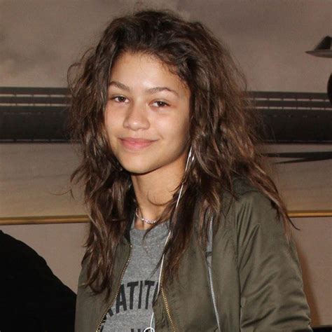 Zendaya May Just Have The Most Gorgeous Curls In Hollywood Zendaya Real Hair Hair Photo Curls