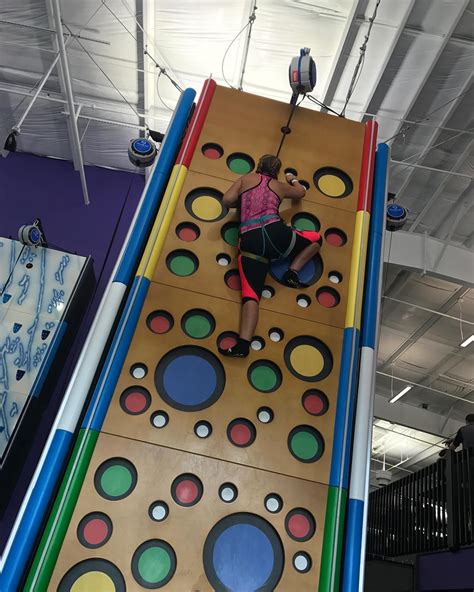 Topjump Trampoline Park And Extreme Arena Review Pigeon Forge Tn