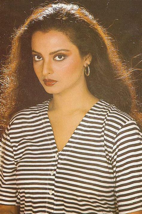 Picture Of Rekha Indian Bollywood Actress Vintage Bollywood Beautiful