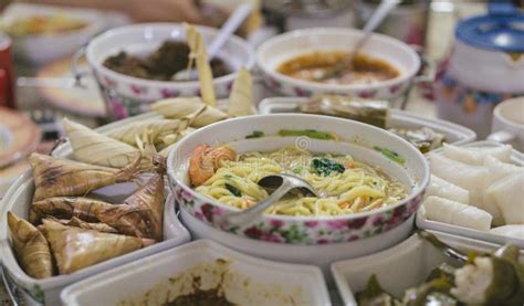 Popular Traditional Delicacies Malay Cuisines Served During Eid