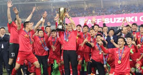 U23 châu á, aff cup, asian cup (cúp châu á), asiad và vòng loại world cup kv châu. Bảng xếp hạng FIFA tháng 12: Ngã ngửa thứ hạng của bóng đá ...