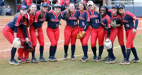 ole miss 🥎 r hottestfemaleathletes