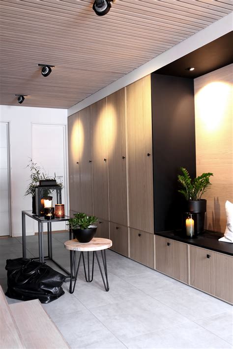 Check spelling or type a new query. HALLWAY BEFORE AND AFTER - Therese Knutsen