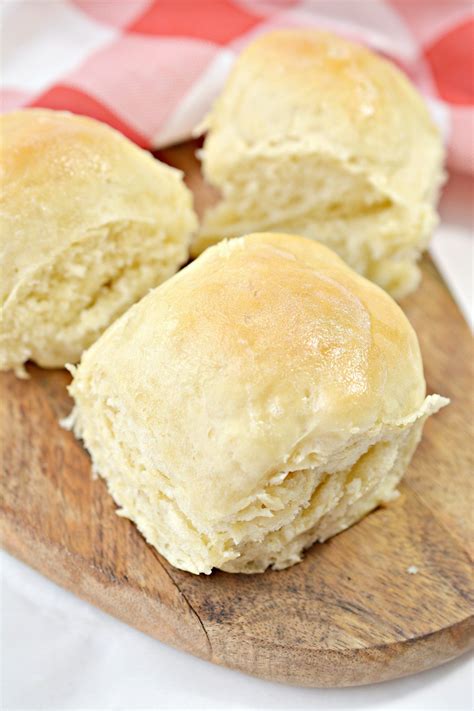 soft buttery yeast rolls recipe yeast rolls 9x13 baking dish soft dinner rolls recipe