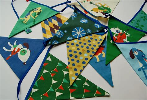 Bunting With Sound Fun Bunting Diy Project Fabric Availa Flickr
