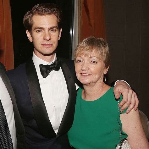 Andrew Garfield On Profound 2 Weeks Spent With His Mom Before She Died