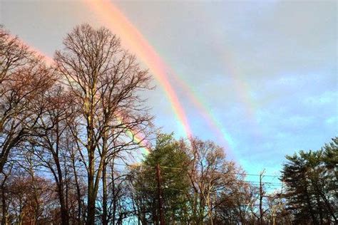 Quadruple Rainbow Spotted In New York Puts Double Rainbow To Shame