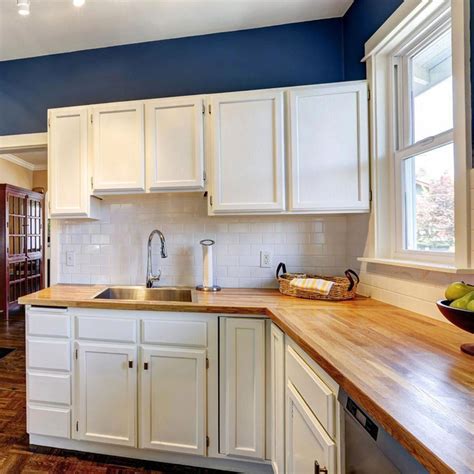 If you are looking for an inexpensive way to build some upper kitchen cabinets, then you might want to consider these. Face Frame Cabinet Plans and Building Tips | Family Handyman #diykitchen #paintingkitchenc… in ...
