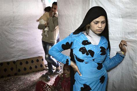 struggling syrian refugee girls in lebanon often resort to marriage here s who s helping huffpost