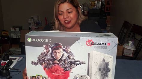 Gears Of War 5 Xbox One X Console Edition Unboxing Pt 22 Youtube
