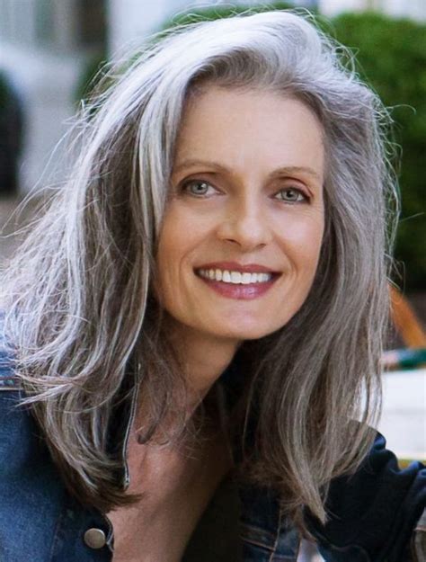 40 Classy Hairstyles For Older Women Over 50 Comb And Scissors Long Gray Hair Gray Hair