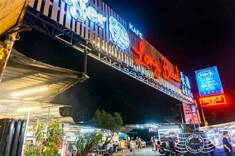 batu ferringhi s daily night market crisp of life penang food