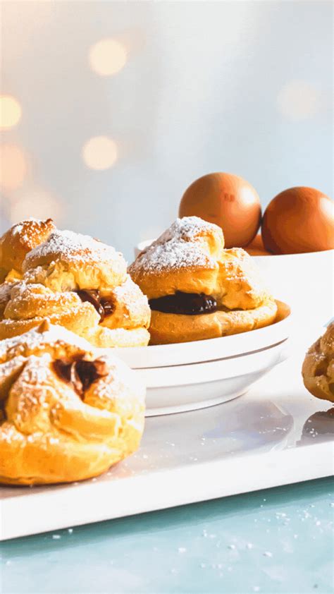 Cream Puffs Are A Perfect Treat For Christmas Breakfast This Year Make Homemade Puffs And Add